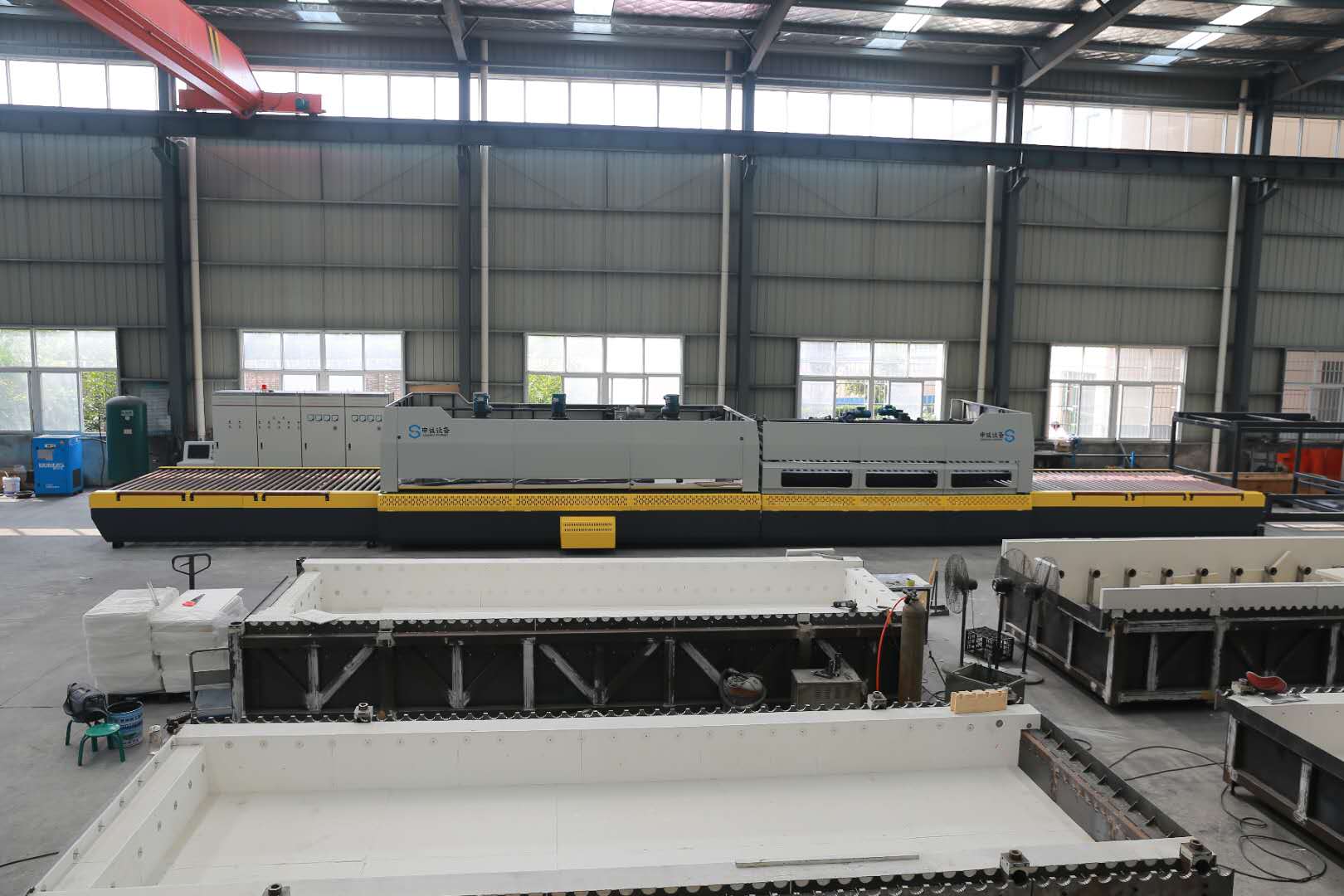 淋浴房是鋼化玻璃了，為什么還要貼膜？